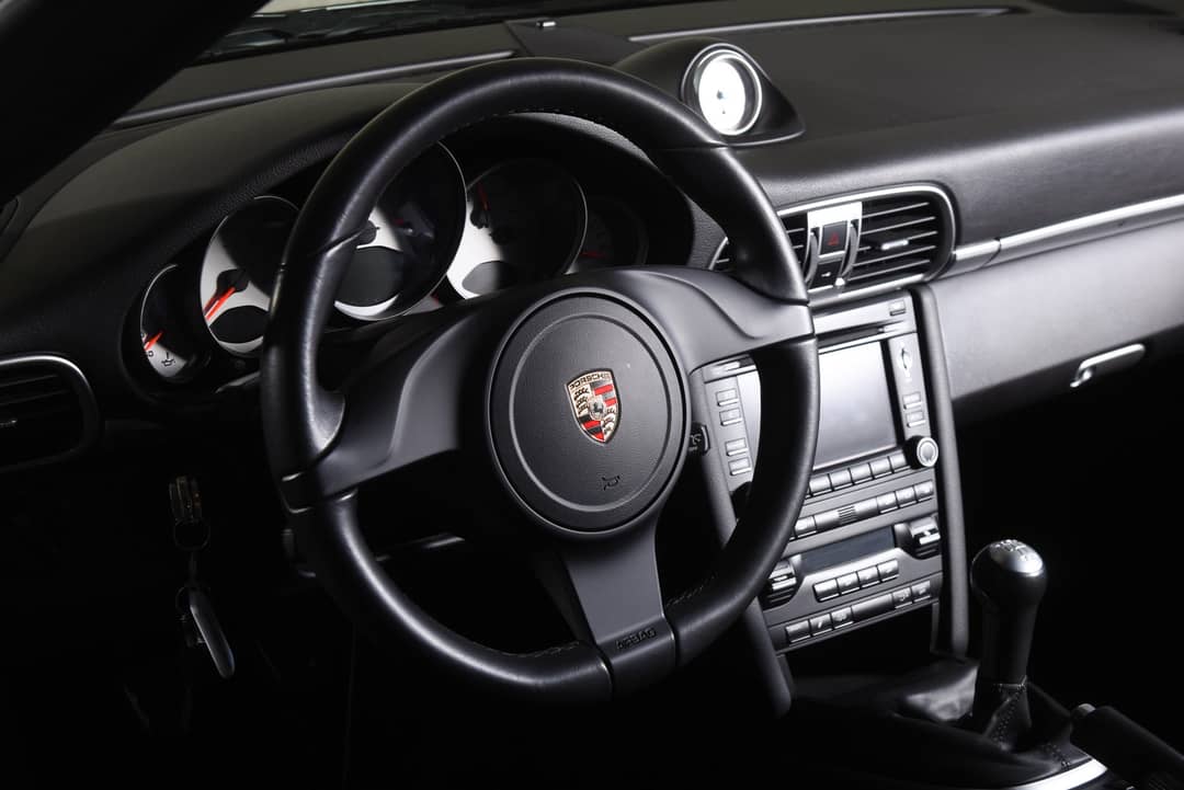 2011 Porsche 911 Carrera S — photo 23