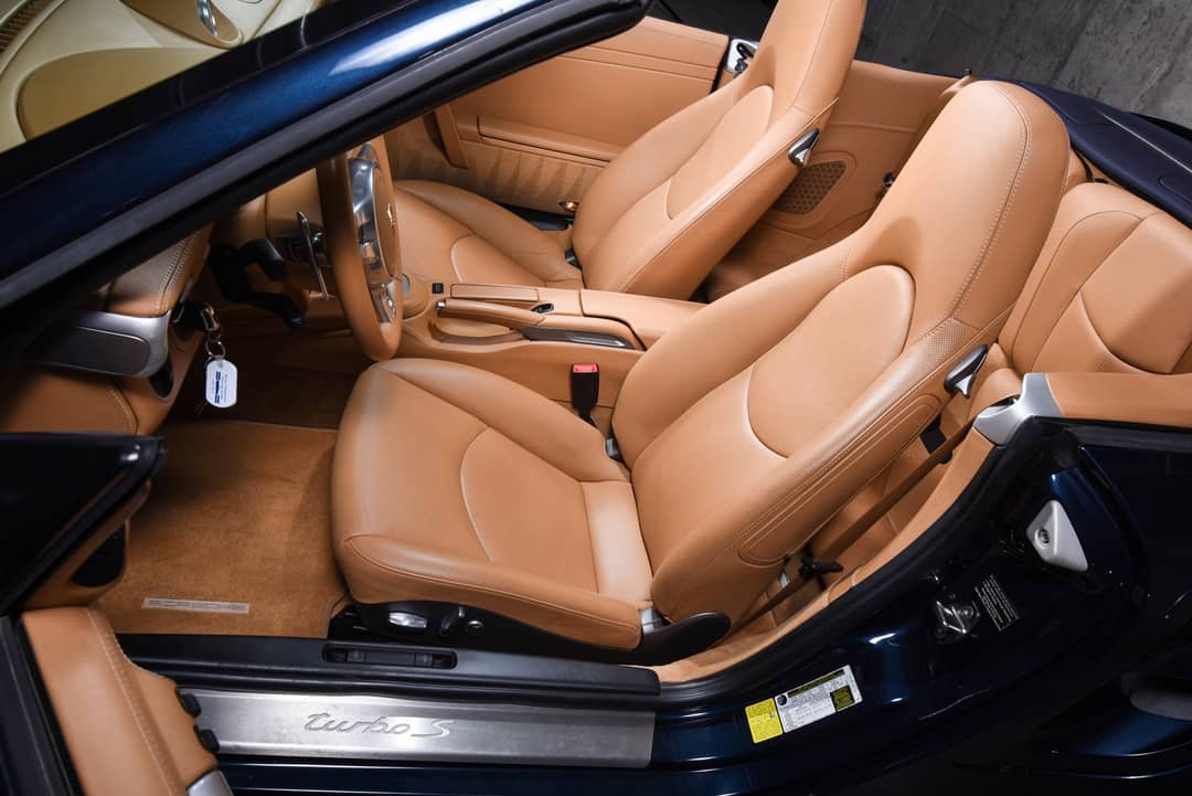 2012 Porsche 911 Turbo S — photo 25