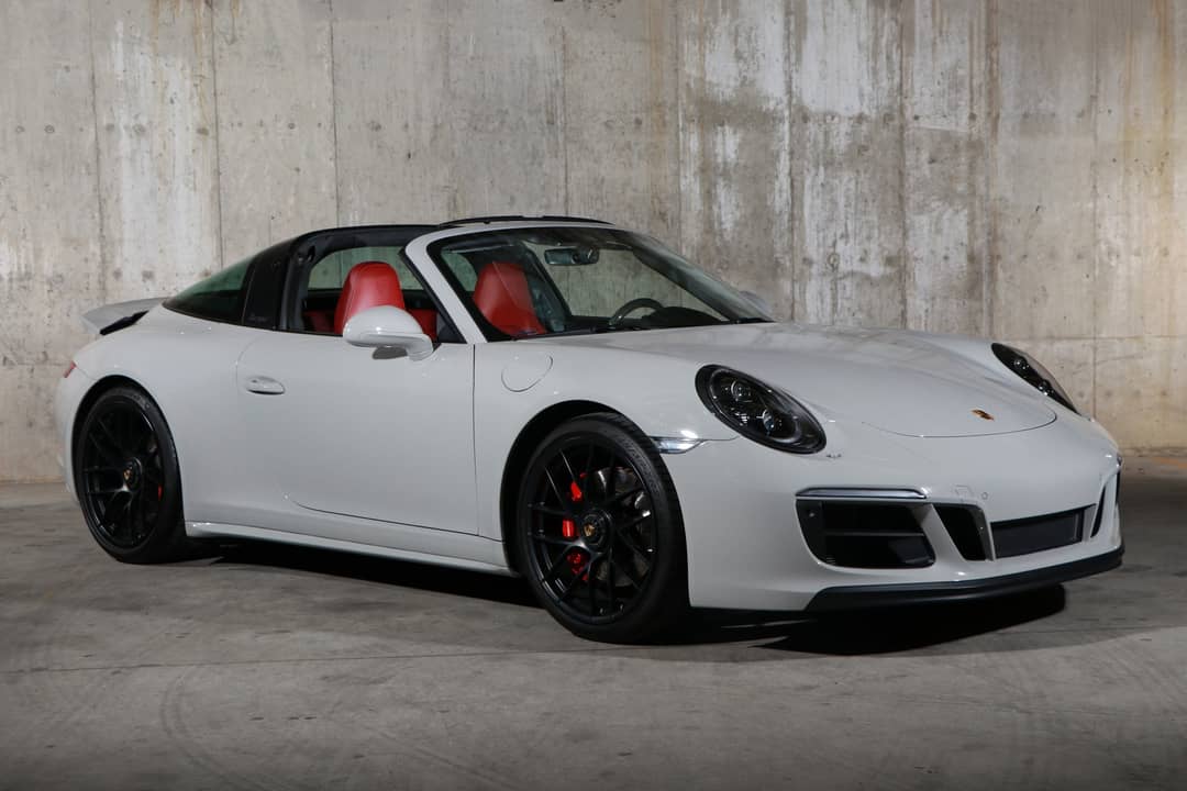2018 Porsche 911 Targa 4 GTS — photo 3