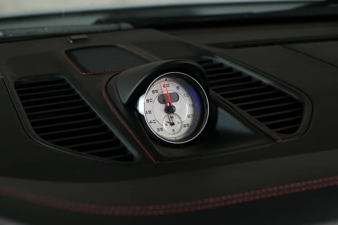 2018 Porsche 911 Targa 4 GTS — photo 32