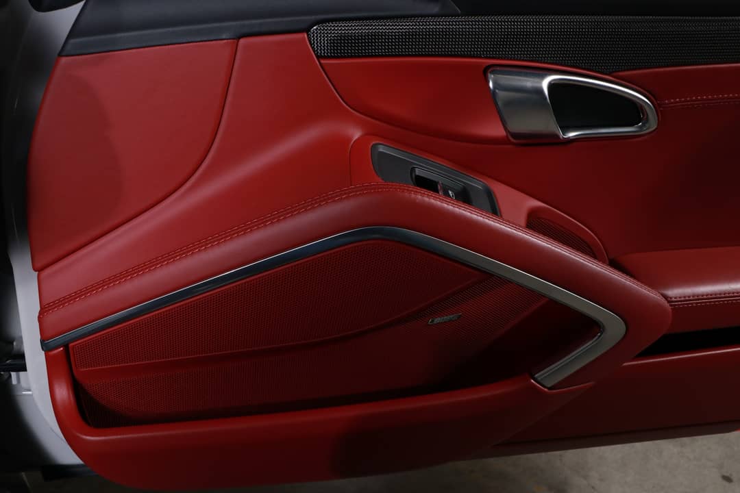 2018 Porsche 911 Targa 4 GTS — photo 41