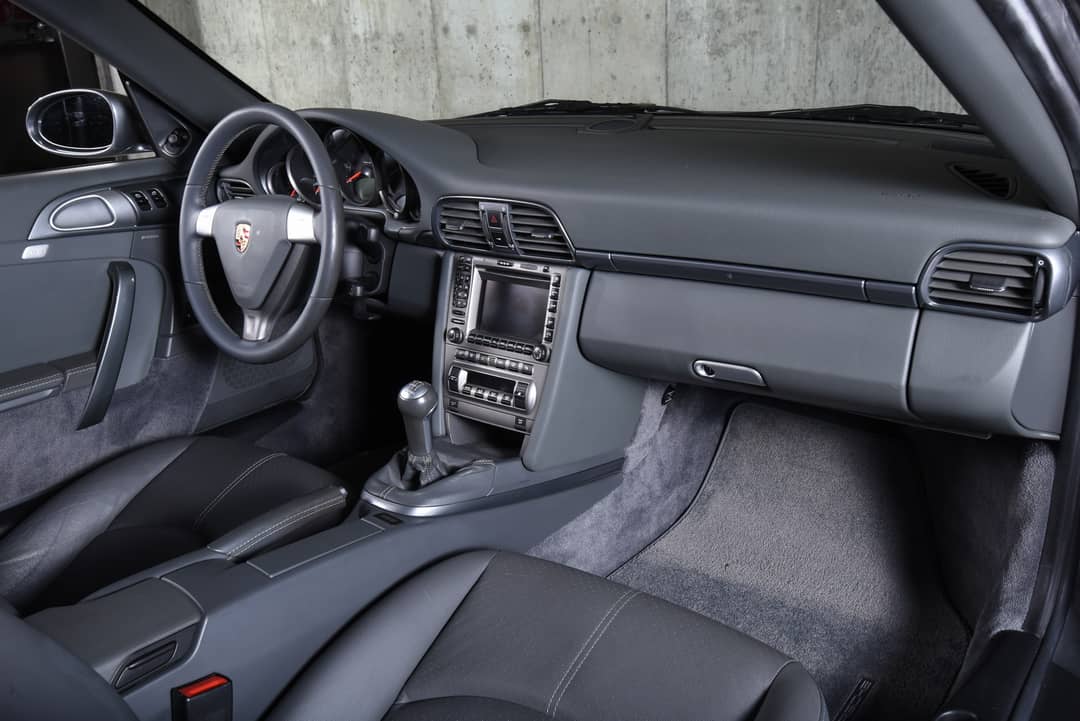 2006 Porsche 911 Carrera — photo 36