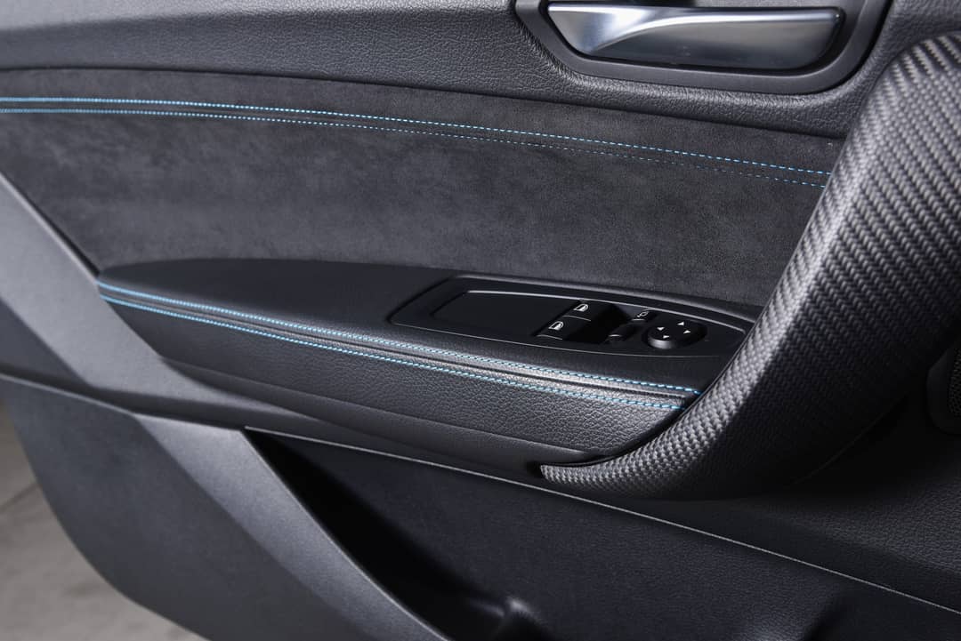2017 BMW M2 — photo 23