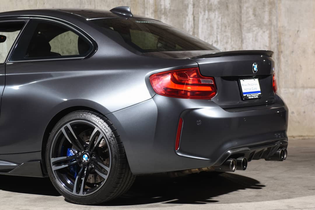 2017 BMW M2 — photo 4