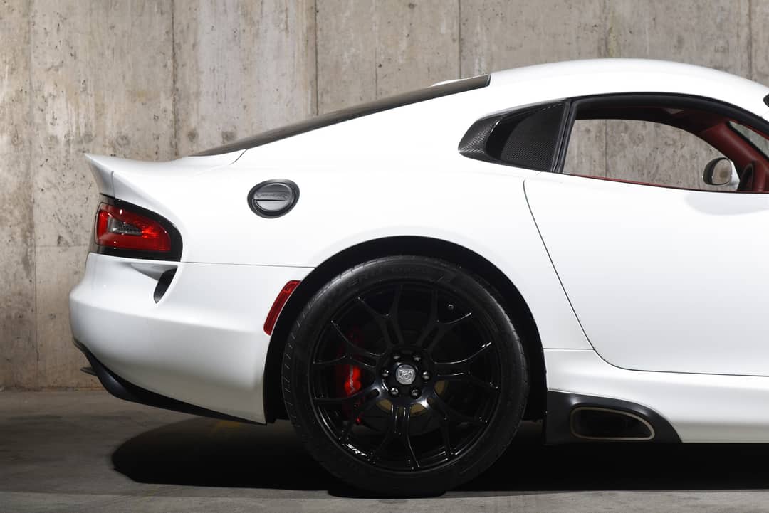 2017 Dodge Viper GTC 1 of 1 — photo 14