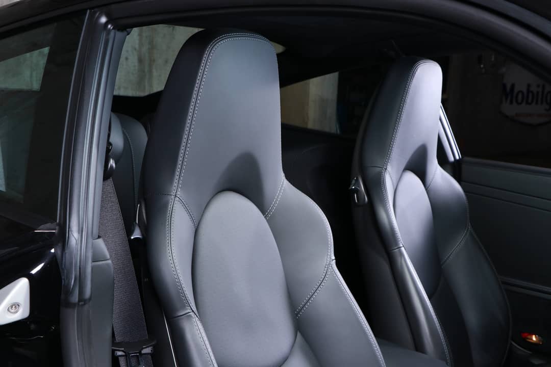 2013 Porsche 911 Turbo — photo 30