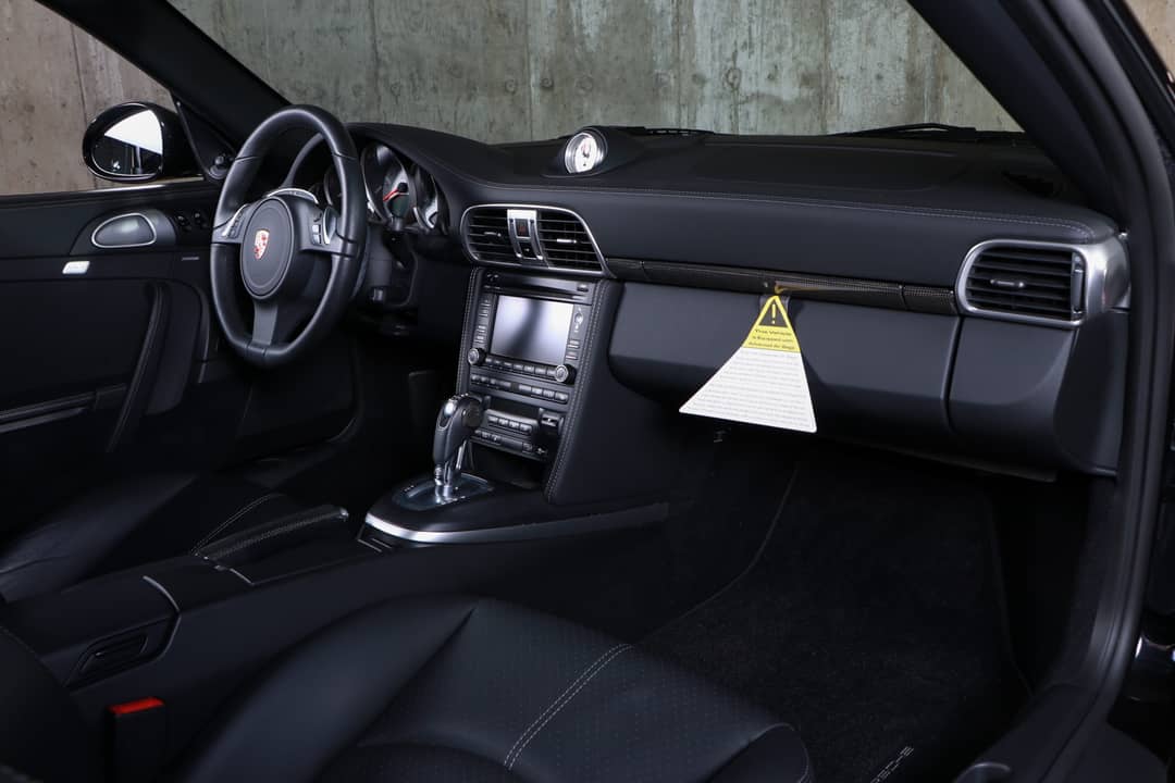 2013 Porsche 911 Turbo — photo 34