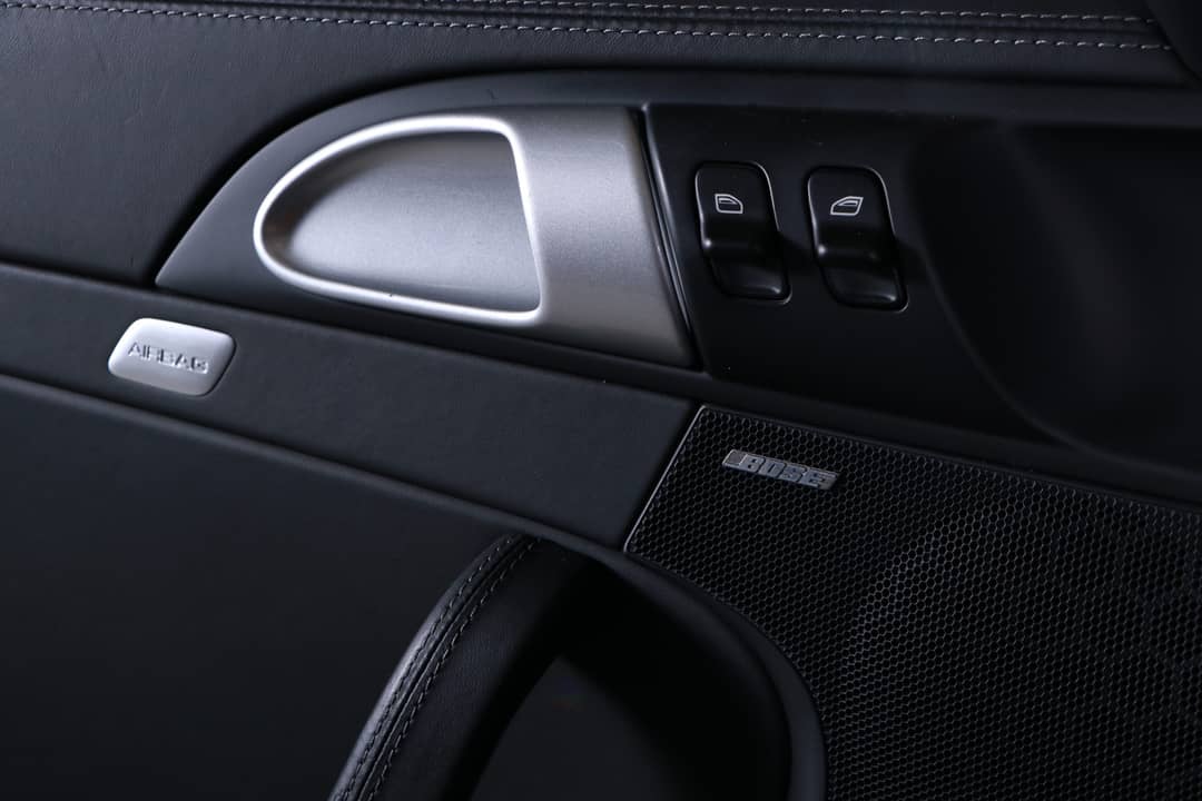 2013 Porsche 911 Turbo — photo 45