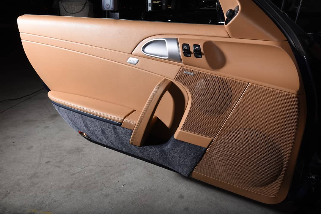 2010 Porsche 911 Carrera — photo 19