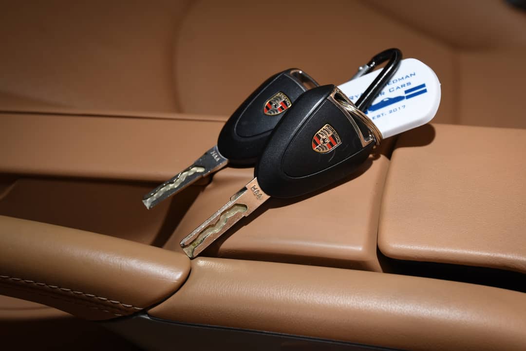 2010 Porsche 911 Carrera — photo 30