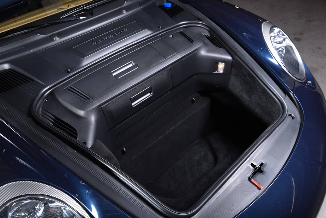 2010 Porsche 911 Carrera — photo 39