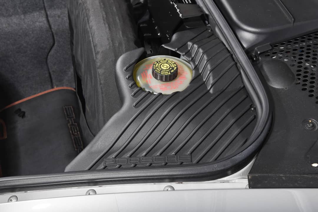 1998 Porsche Boxster — photo 24