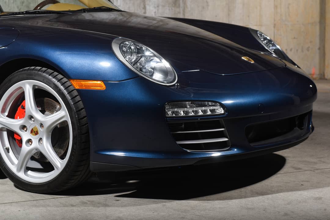 2011 Porsche 911 Carrera 4S — photo 11