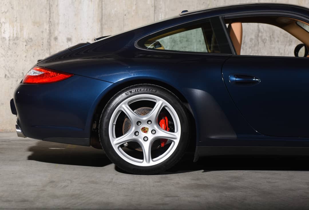 2011 Porsche 911 Carrera 4S — photo 13