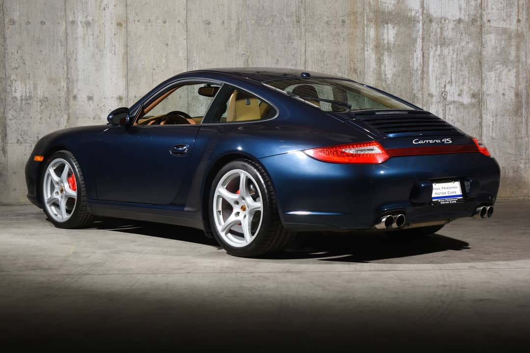 2011 Porsche 911 Carrera 4S — photo 3