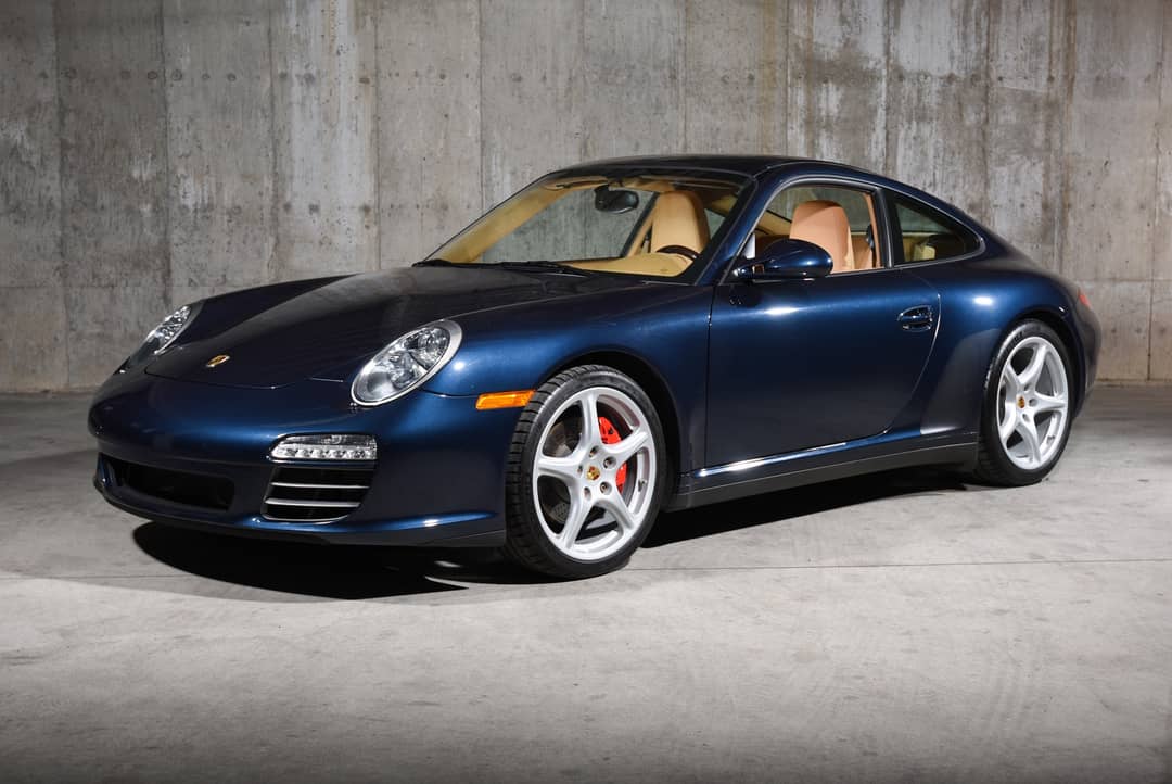 2011 Porsche 911 Carrera 4S — photo 4