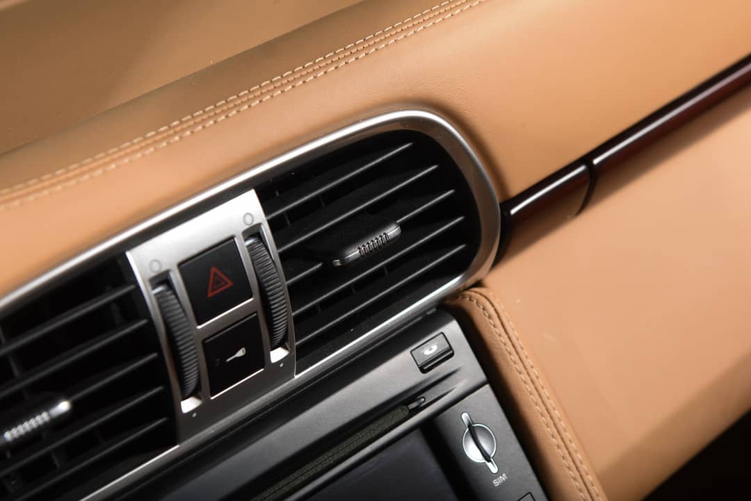 2011 Porsche 911 Carrera 4S — photo 30