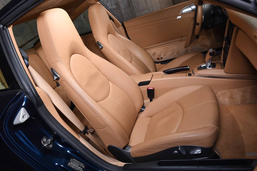 2011 Porsche 911 Carrera 4S — photo 37