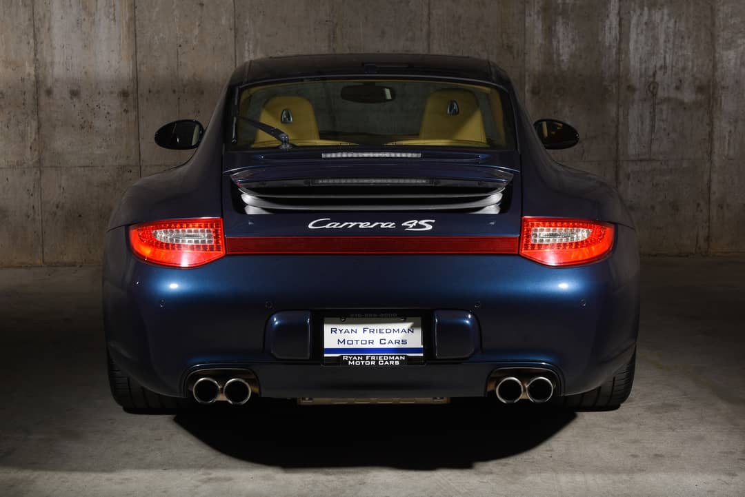 2011 Porsche 911 Carrera 4S — photo 7