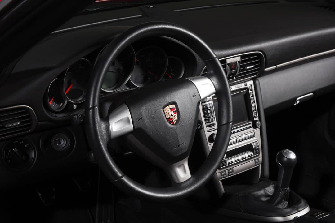 2006 Porsche 911 Carrera — photo 32