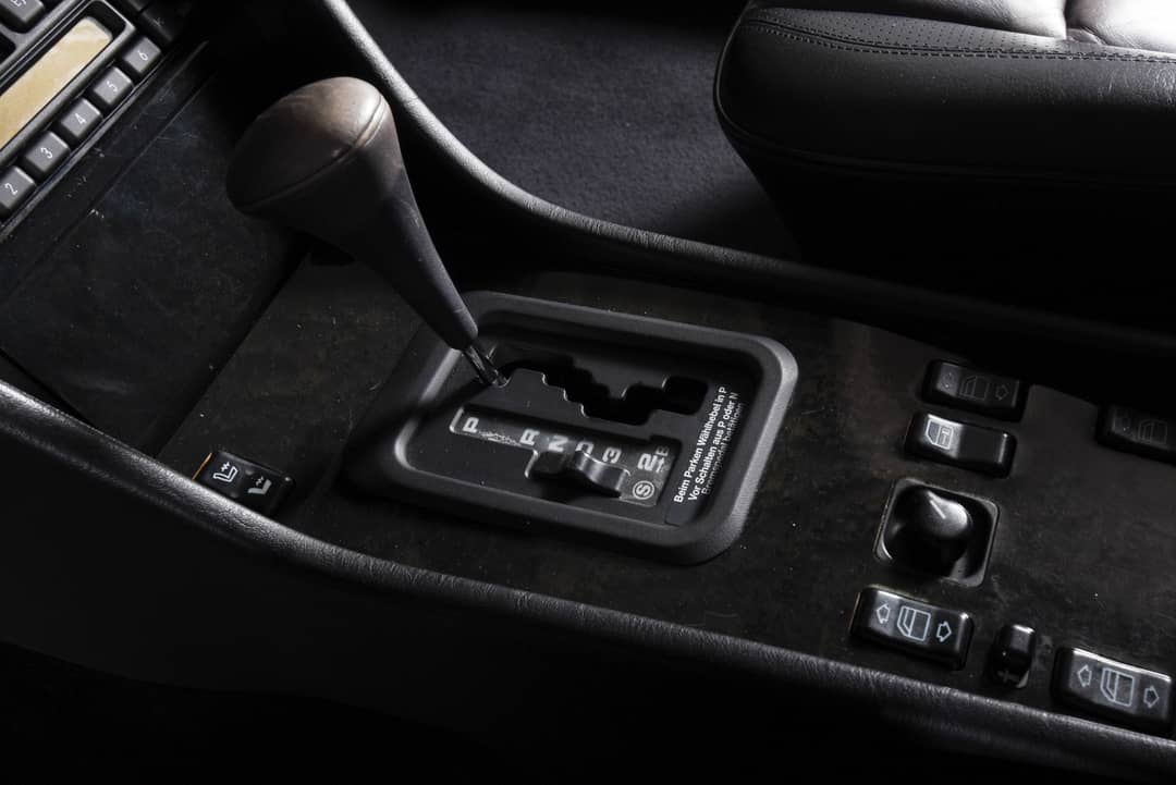 1994 Mercedes-Benz E500 Limited — photo 28