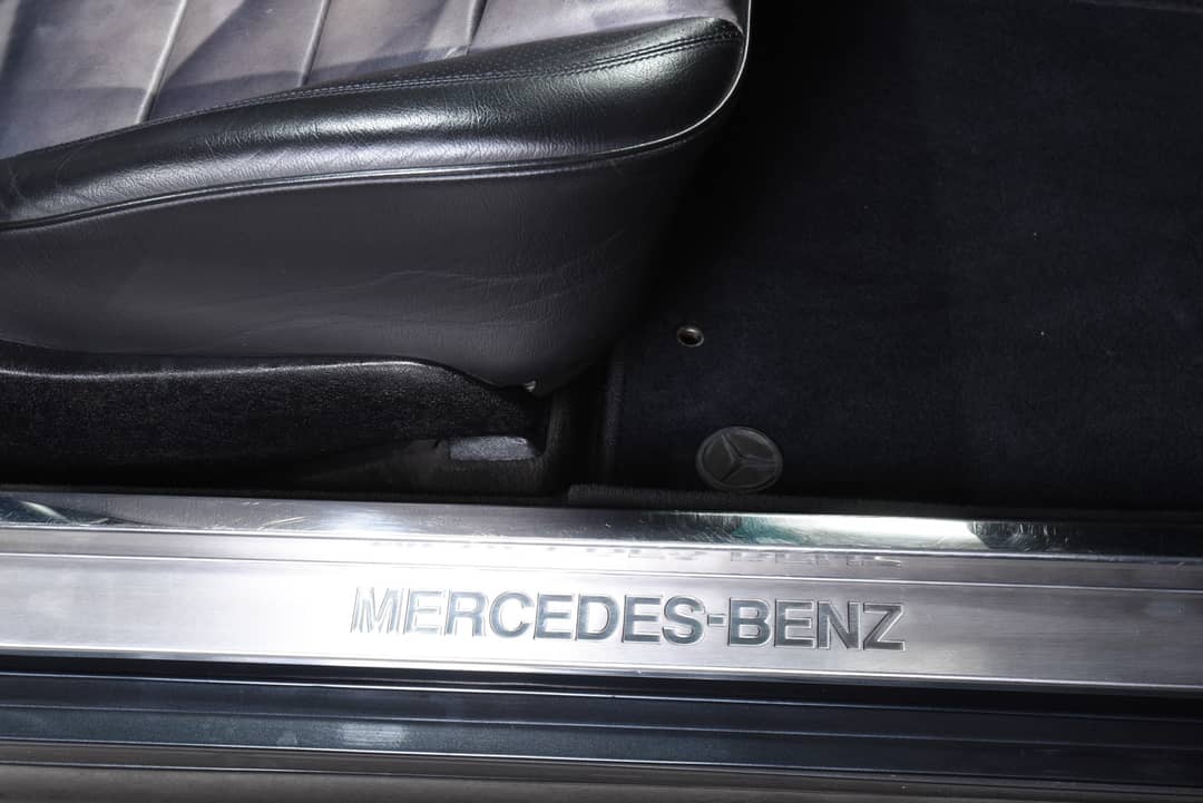 1994 Mercedes-Benz E500 Limited — photo 36