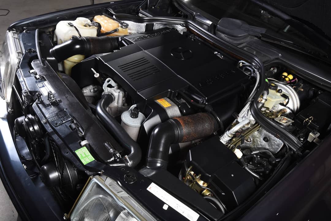 1994 Mercedes-Benz E500 Limited — photo 40
