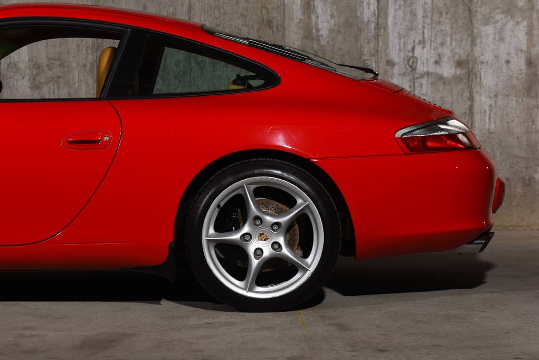 2003 Porsche 911 Carrera — photo 20