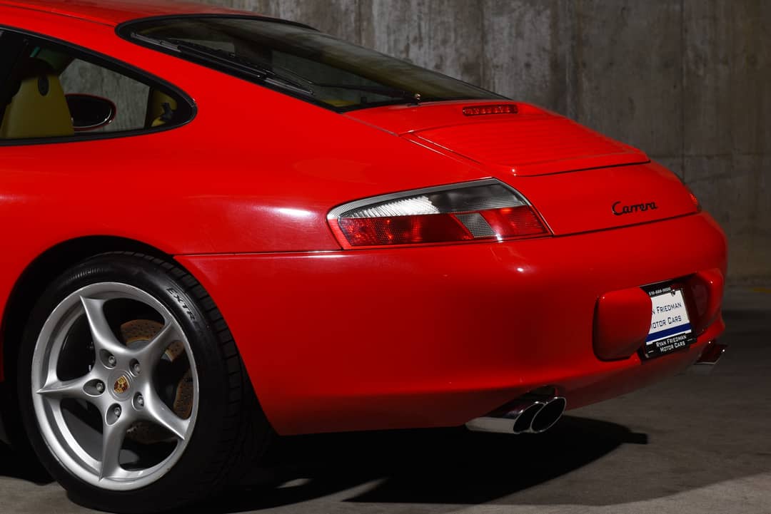 2003 Porsche 911 Carrera — photo 21