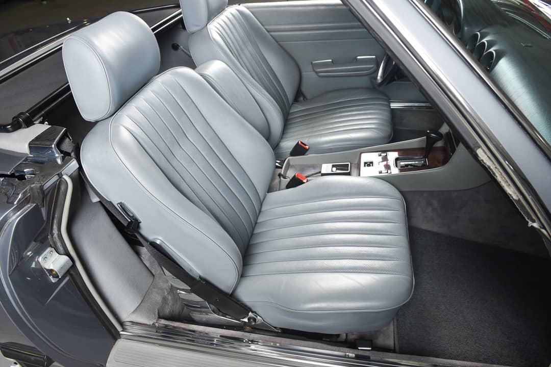 1988 Mercedes-Benz 560-Class 560 SL — photo 24