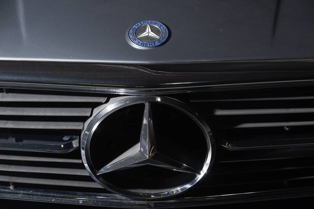 1988 Mercedes-Benz 560-Class 560 SL — photo 48