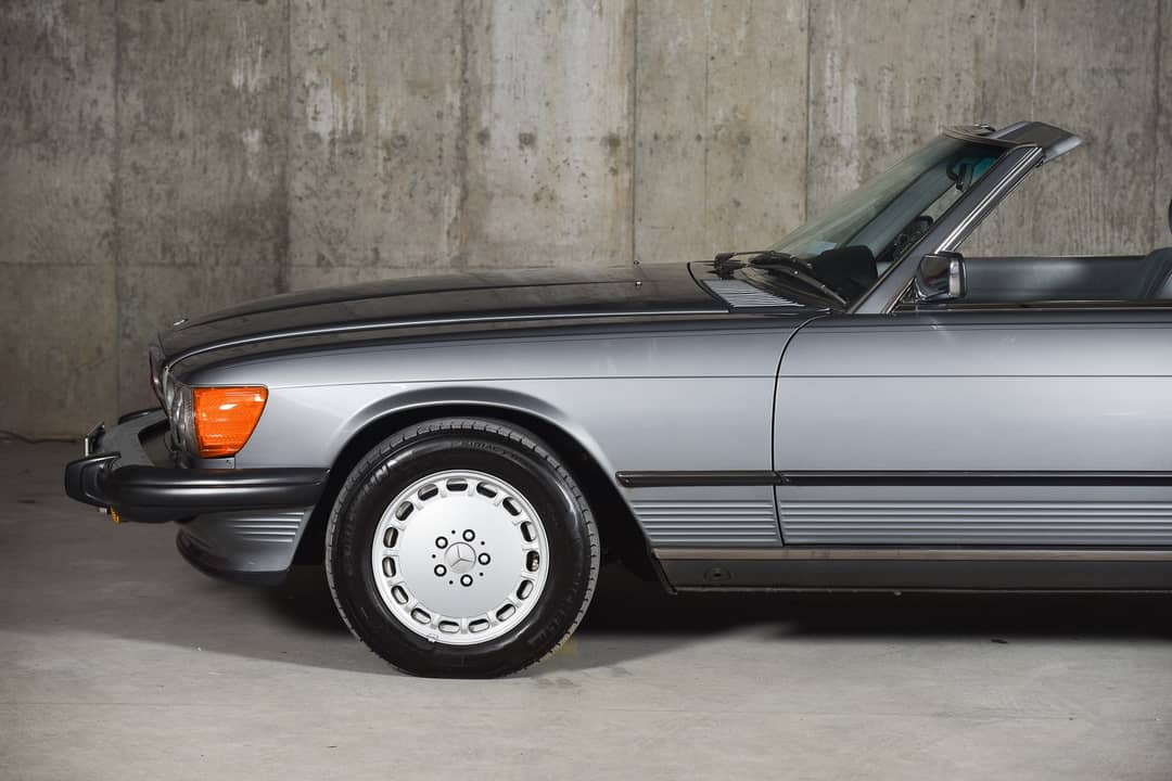 1988 Mercedes-Benz 560-Class 560 SL — photo 49