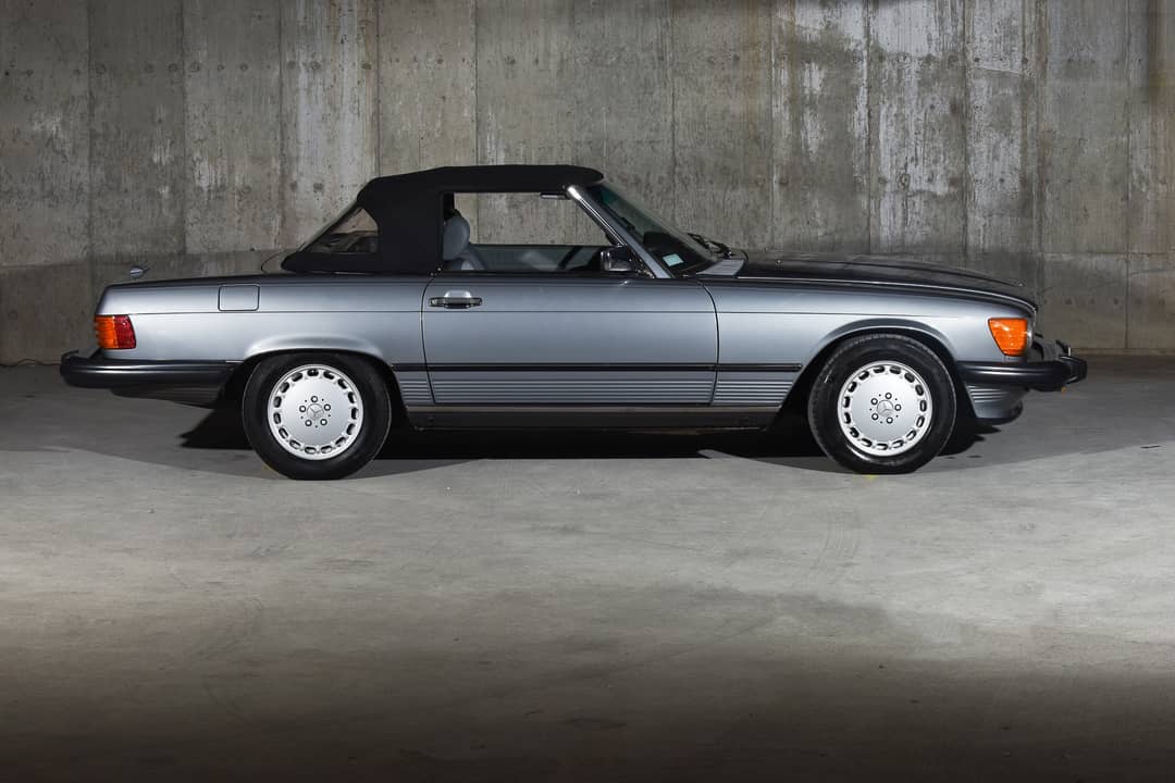 1988 Mercedes-Benz 560-Class 560 SL — photo 52