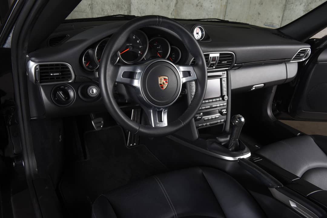 2012 Porsche 911 Carrera 4 GTS — photo 24