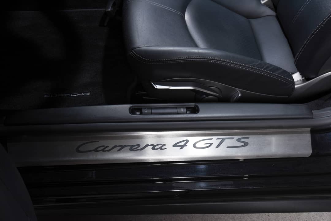2012 Porsche 911 Carrera 4 GTS — photo 26