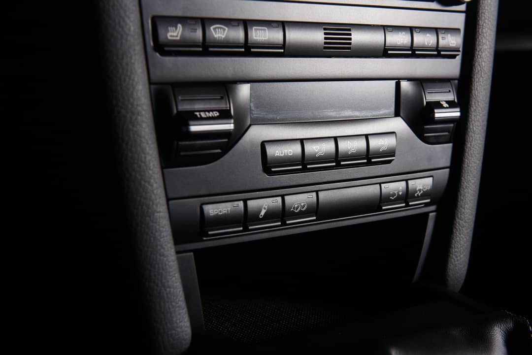 2012 Porsche 911 Carrera 4 GTS — photo 34