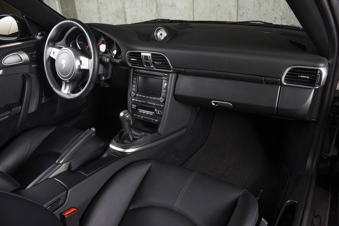 2012 Porsche 911 Carrera 4 GTS — photo 44