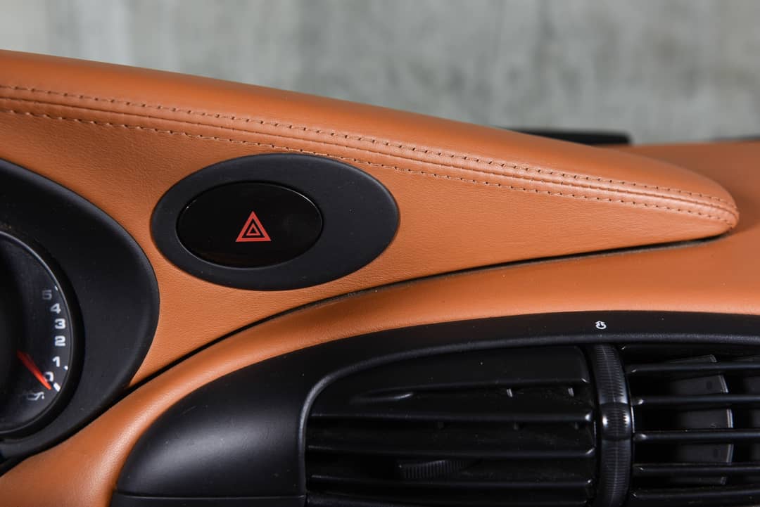 2000 Porsche 911 Carrera — photo 12