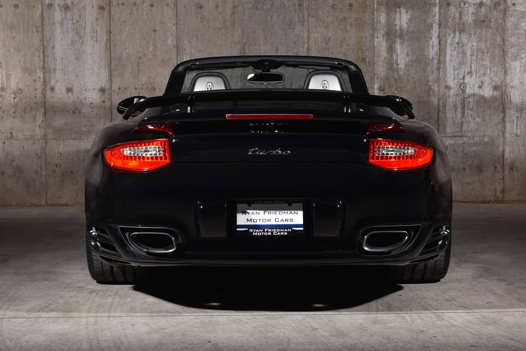 2011 Porsche 911 Turbo — photo 7