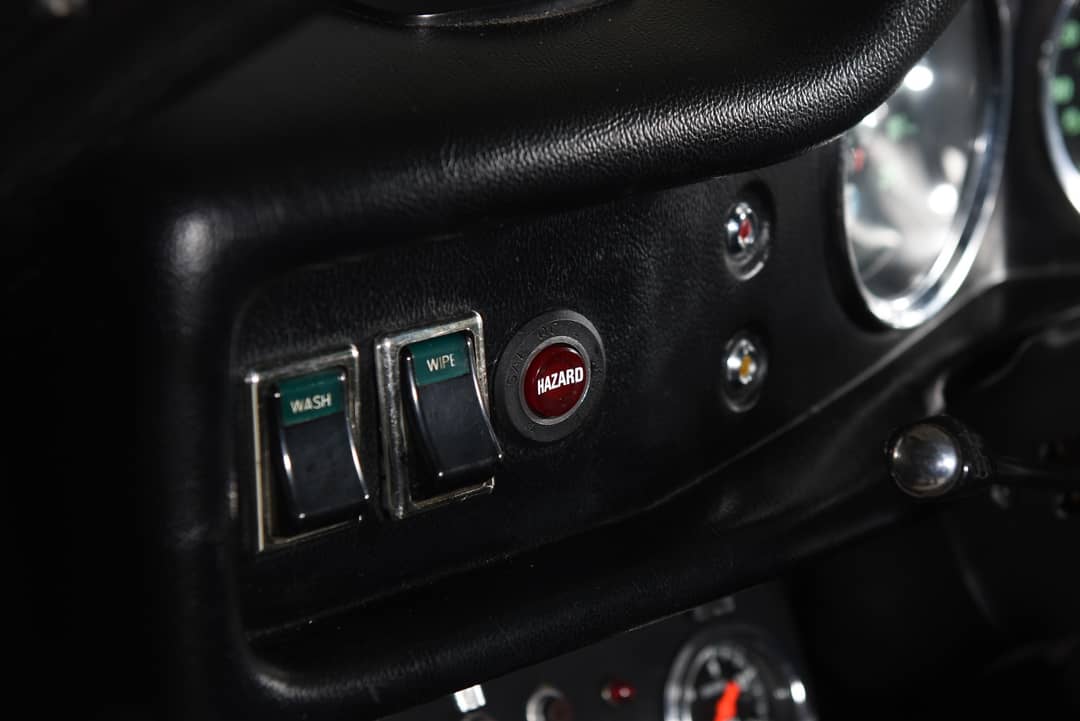 1974 DeTomaso Pantera — photo 25