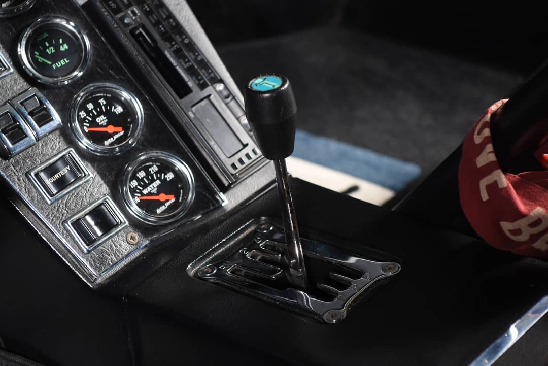 1974 DeTomaso Pantera — photo 31
