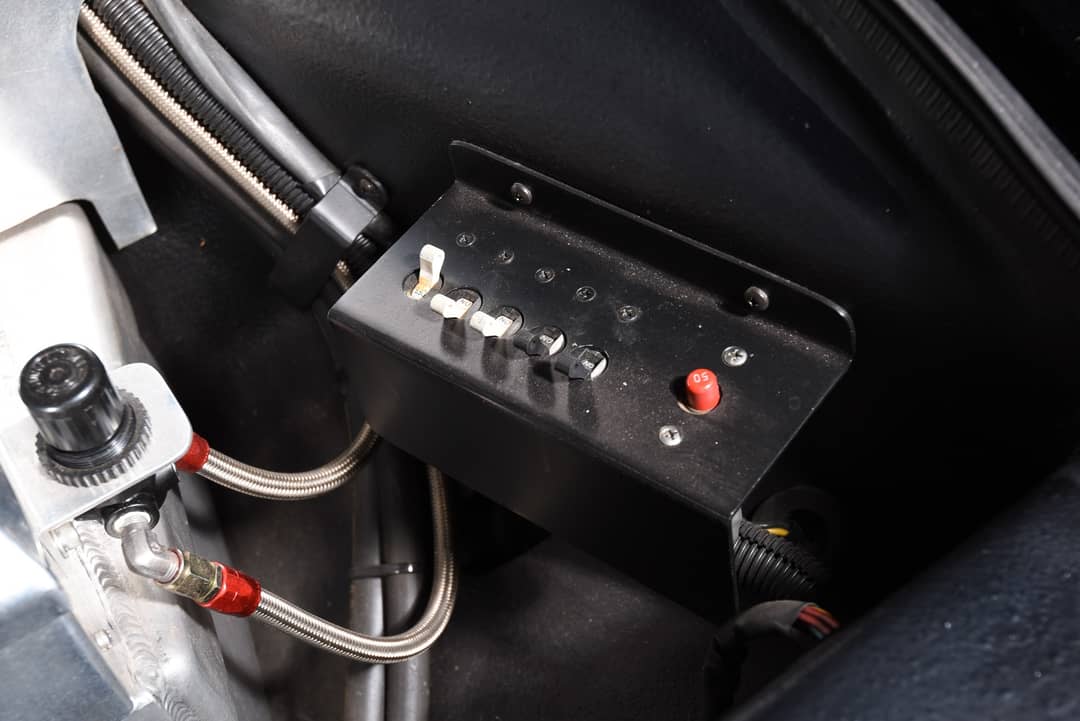 1974 DeTomaso Pantera — photo 45