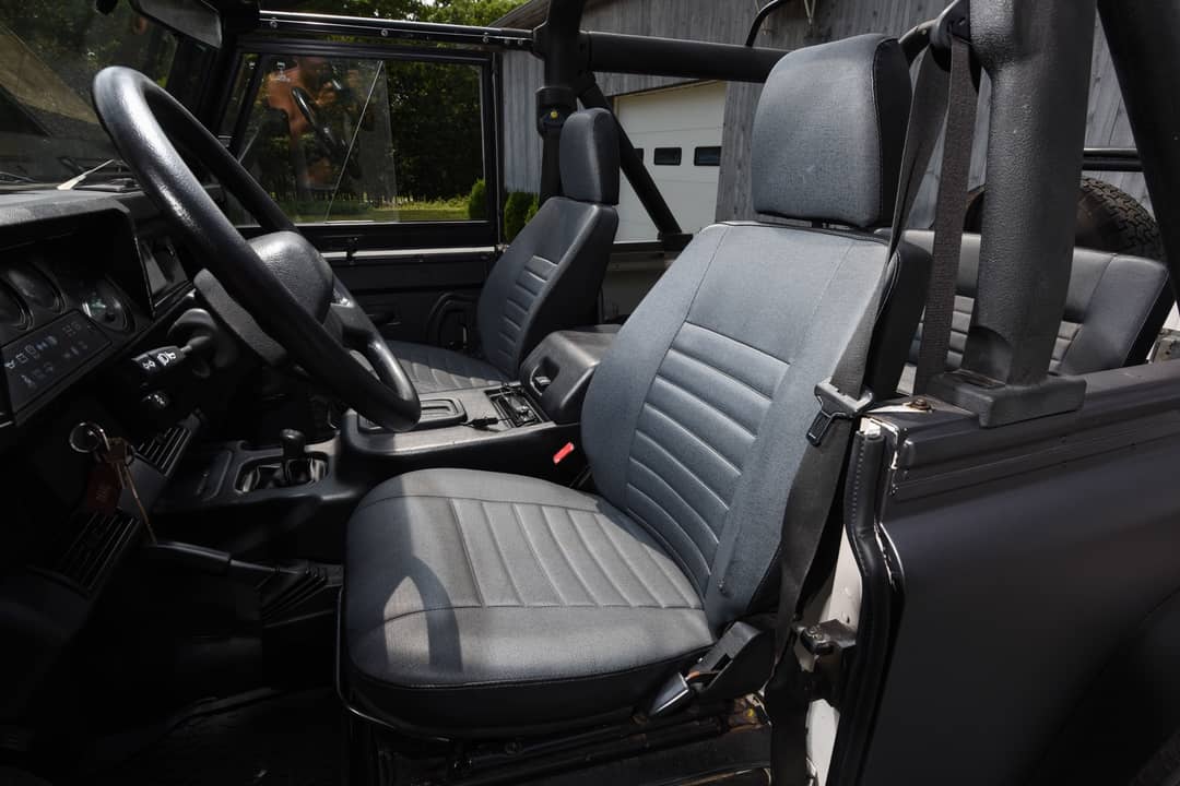1997 Land Rover DEFENDER 90 — photo 17