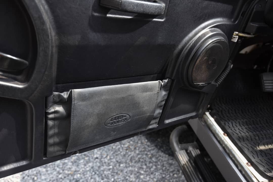 1997 Land Rover DEFENDER 90 — photo 18