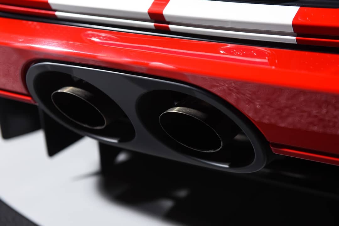 2005 Ford GT — photo 8