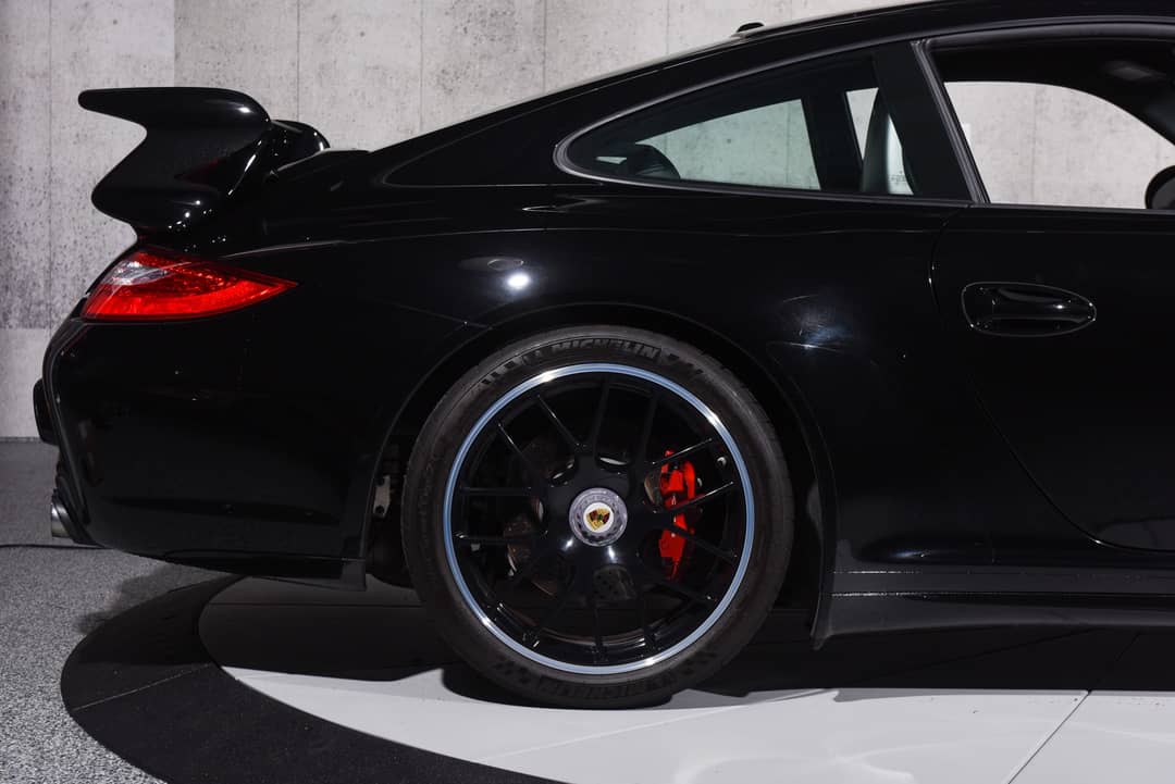 2012 Porsche 911 Carrera 4 GTS — photo 12