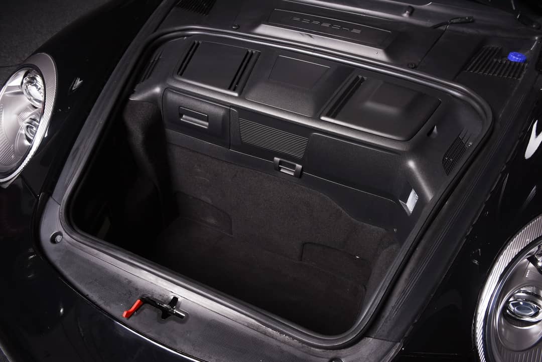 2012 Porsche 911 Carrera 4 GTS — photo 42