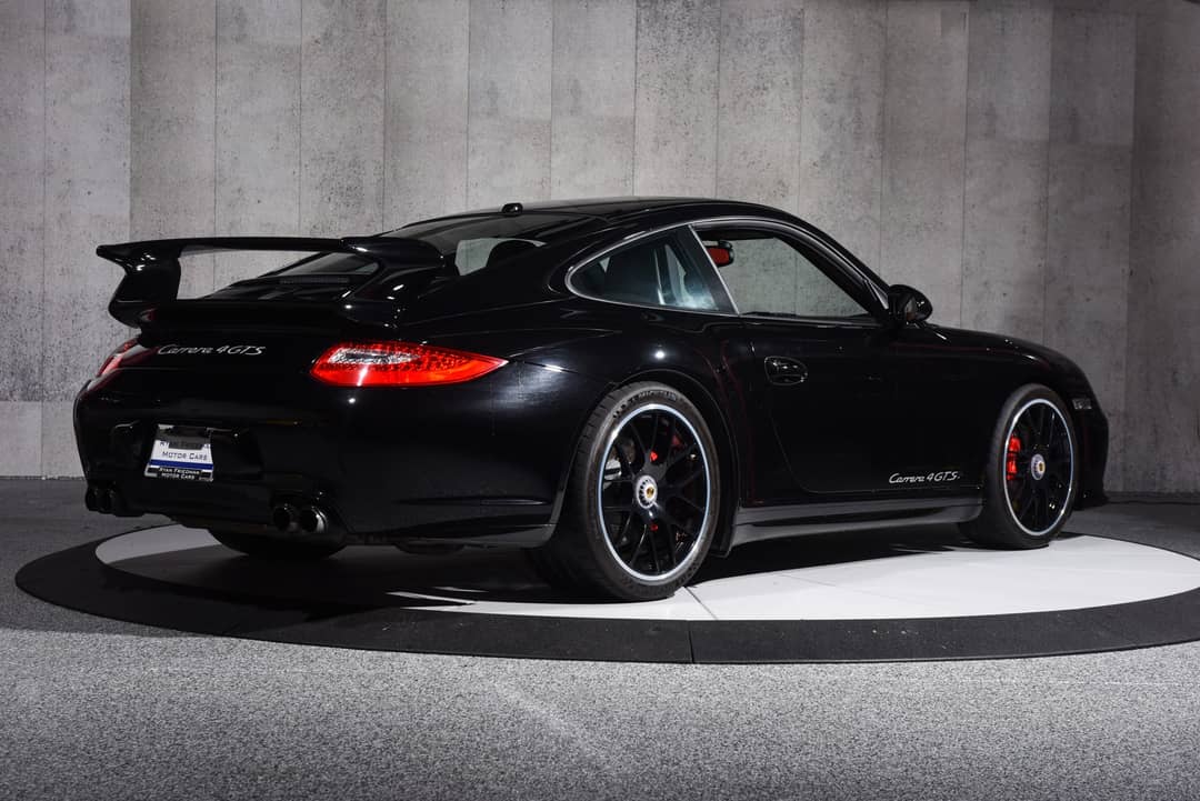 2012 Porsche 911 Carrera 4 GTS — photo 8
