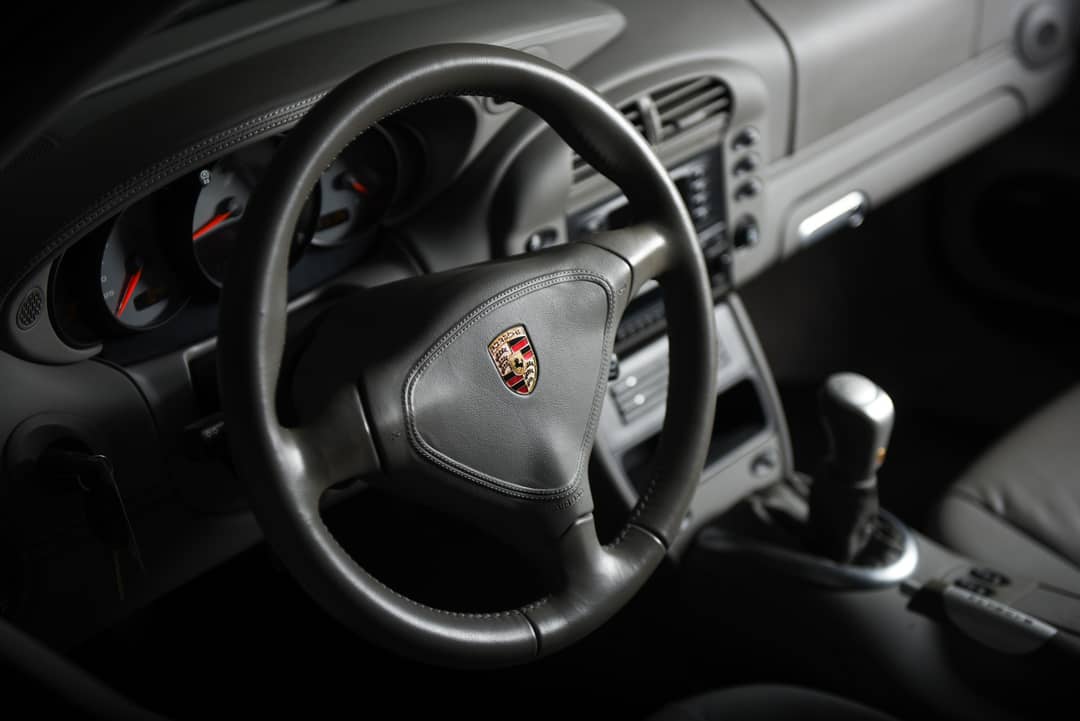 2003 Porsche 911 Carrera 4S — photo 20
