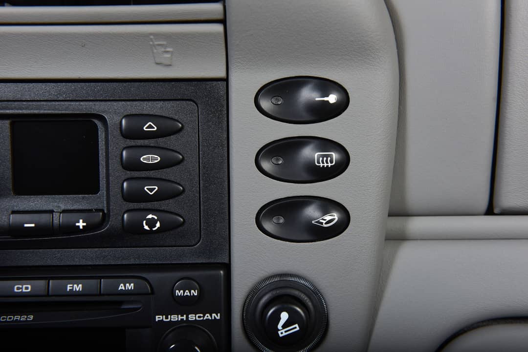 2003 Porsche 911 Carrera 4S — photo 25